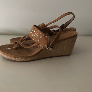 Wedge sandals